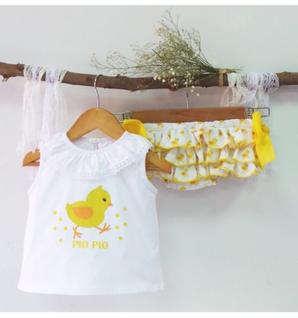 Conjunto Niña de Camiseta y Bragota de la marca Pio Pio , Familia Pollitos ART.003